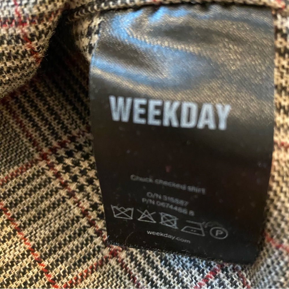 Men’s Glen Plaid square bottom jacket with one pocket on right side - Picture 5 of 7